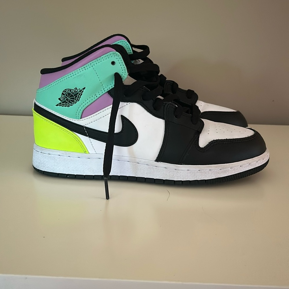 Jordan 1 sneakers 7 Y : Big Kids